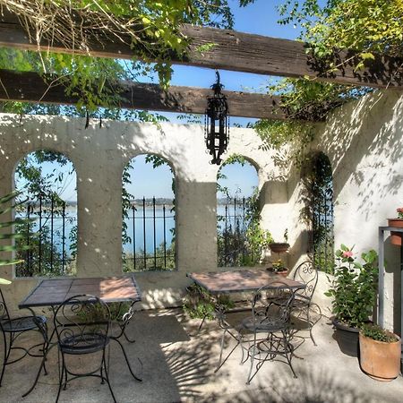 Lakehouse Bed And Breakfast Canyon Lake Exteriör bild