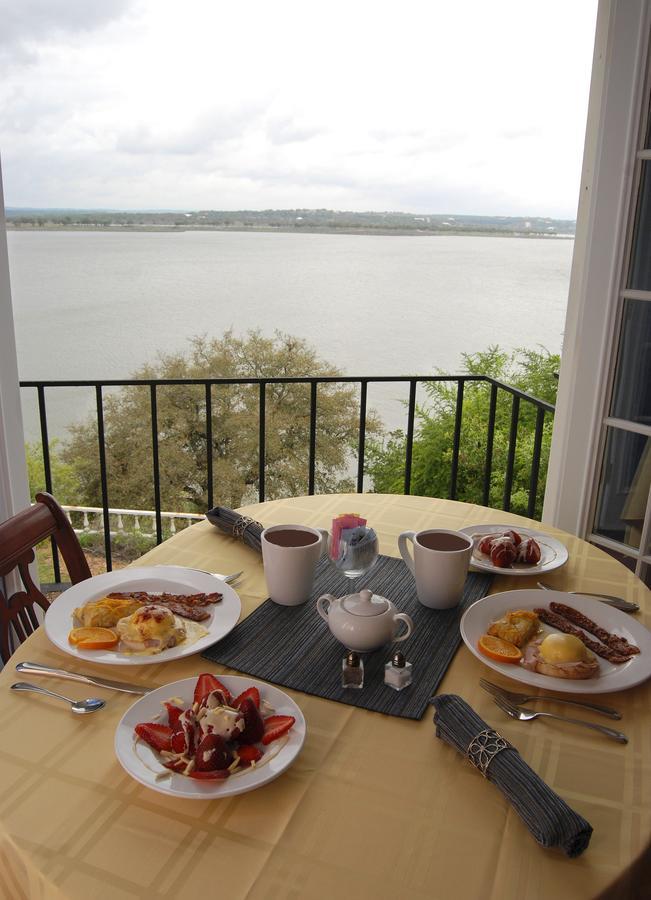 Lakehouse Bed And Breakfast Canyon Lake Exteriör bild